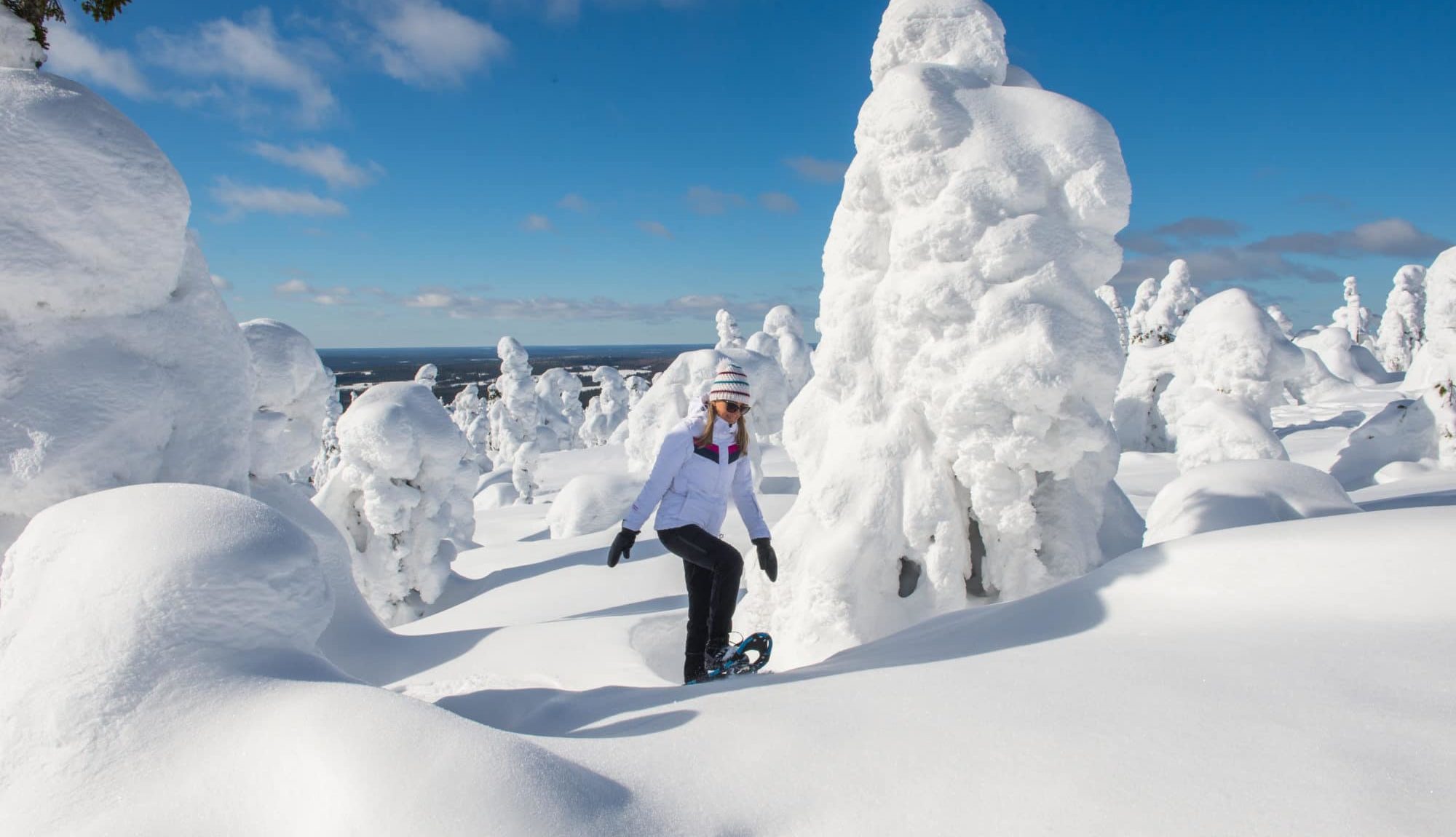 Snowshoeing Iso-Syöte
