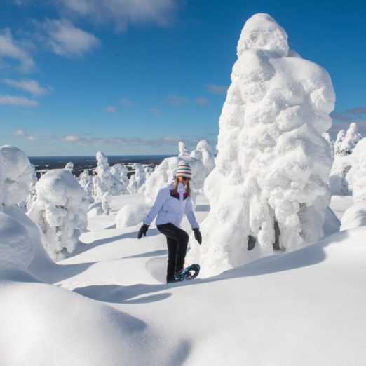 Snowshoeing Iso-Syöte