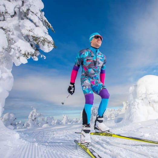 Cross country skiing in Lapland Hotel Iso-Syöte hilltop winter